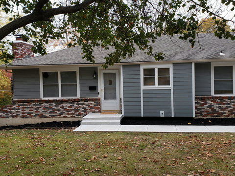 Another closer view of the front of the house.