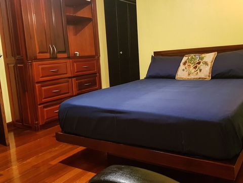 Floating bed with memory foam, will make u feel you are sleeping on a cloud. 