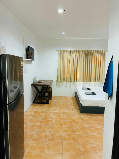 Apartment Wat Sawang Arom 17