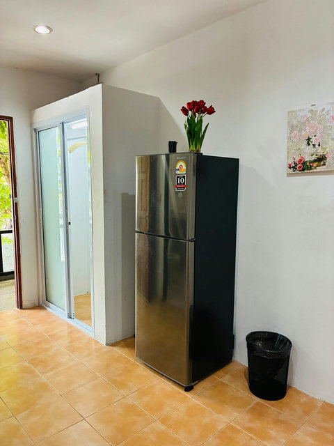 Apartment Wat Sawang Arom 17