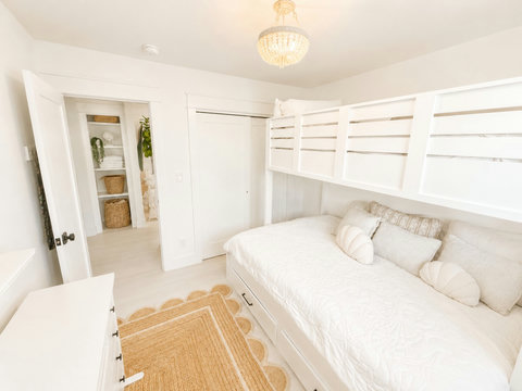 Bunk Room #2 - double and twin