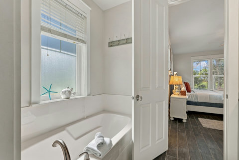 Primary bathroom soaking tub