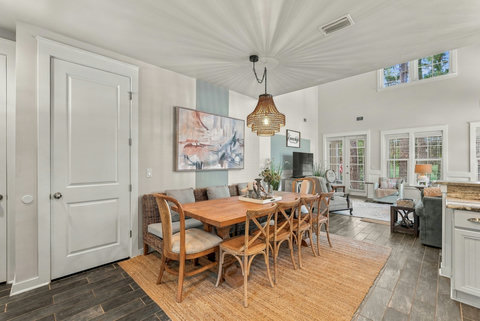 Dining area with bench and six chairs