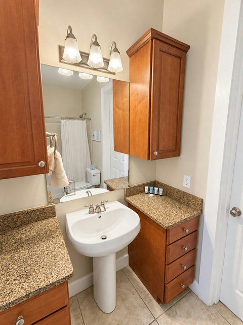 Bathroom vanity with pedestal sink
