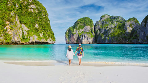 Visit the Magical Maya Bay 
