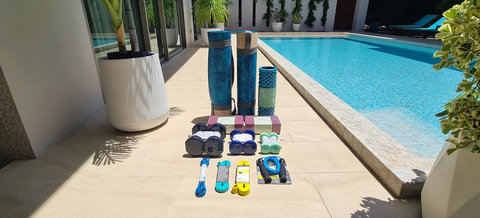 Yoga Mats, Foam Roller, Dumbbells, Jumping ropes and Resistance bands at your disposal