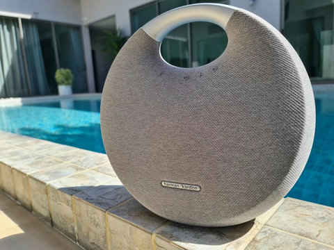 High-Quality Wireless Speaker (Harman/Kardon) at your disposal.