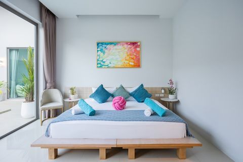 Superior King Master Ensuite 3