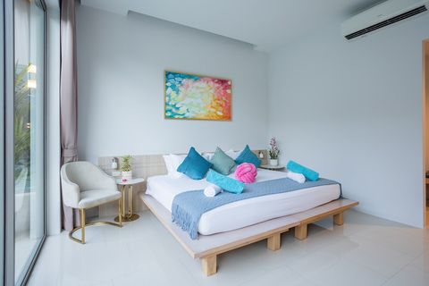 Superior King Master Ensuite 3