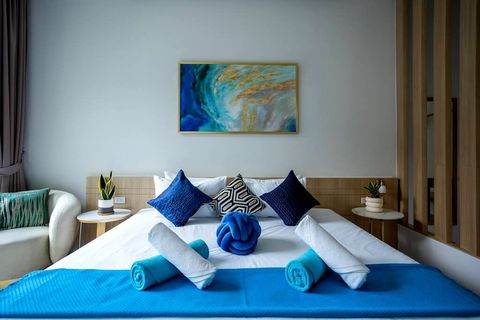 Superior King Master Bedroom 2