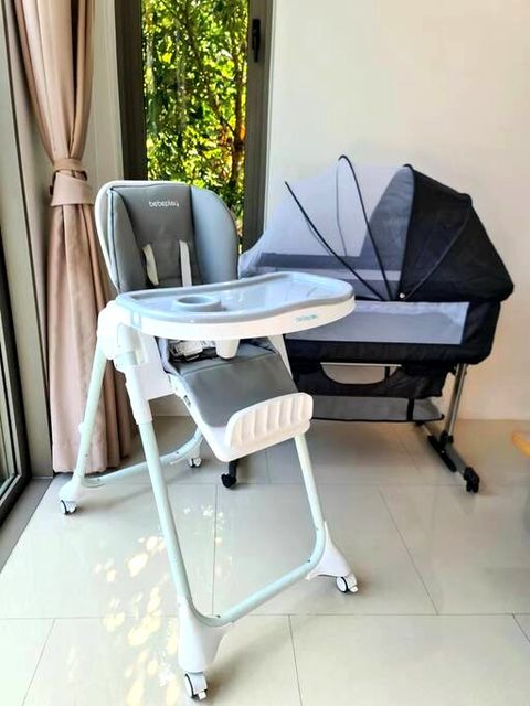 Our Villa warmly welcomes infants, and we have prepared a brand new chair and cot for their utmost comfort.