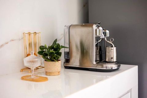 Top end coffee Machine: Nespresso Creatista Pro (Very easy to use)