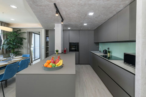Very modern & Fully equipped kitchen with Fenix surfaces and blum system.