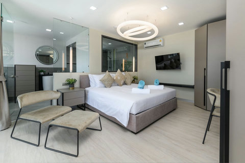 Master bedroom 1 full view