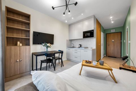 Living room with TV | Book Now with RENTUJEMY.COM