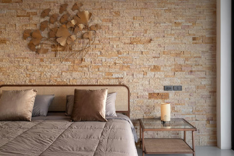 Contemporary bedroom with designer textured wall and modern furnishings - Sunrise Hill villa Koh Samui comfort