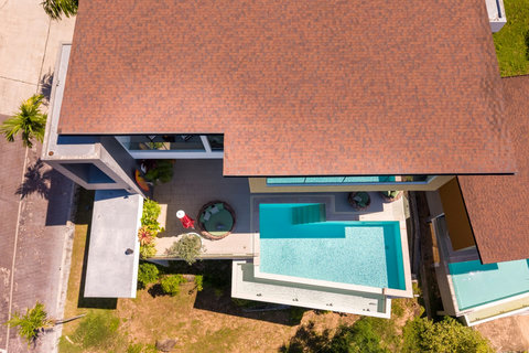 Aerial view of Villa Yoco with private pool and tropical grounds in Koh Samui