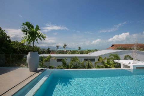Infinity pool with stunning ocean views at C Villa 8-bedroom Plai Laem vacation home, Koh Samui