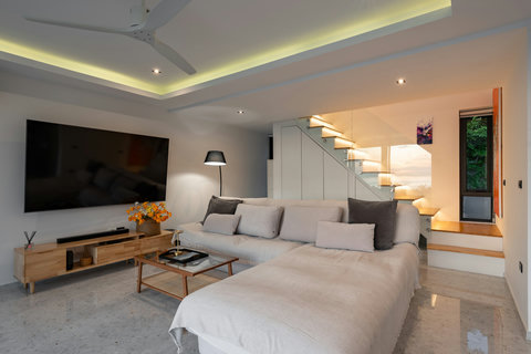 Bright modern bedroom with sea views at Villa Maya - 3BR Chaweng Noi luxury villa Koh Samui