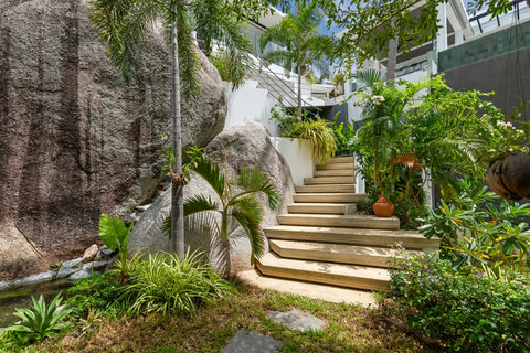Tropical Garden Pathway at Villa Bond - Lush Landscaped Grounds of Luxury Koh Samui Vacation Property Thailand