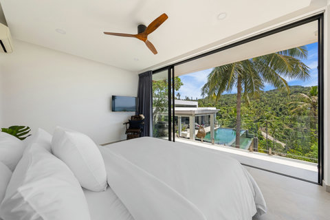 Bright Minimalist Bedroom with Ocean Views - Villa Bond Koh Samui Modern Guest Room with King Bed and Tropical Terrace