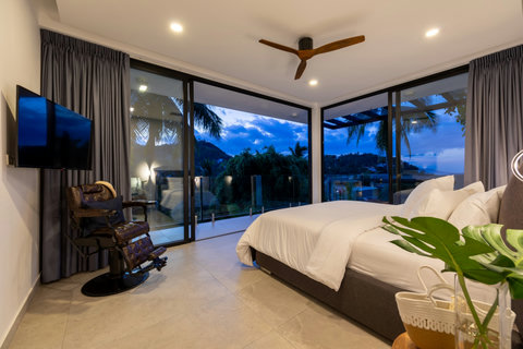 Serene White Bedroom with Garden Access - Villa Bond Koh Samui Guest Suite with Modern Minimalist Design Thailand