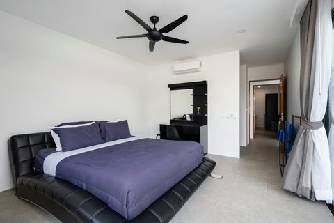 Comfortable Guest Bedroom Villa Sabai Lamai - Modern Bedroom with Air Conditioning Koh Samui