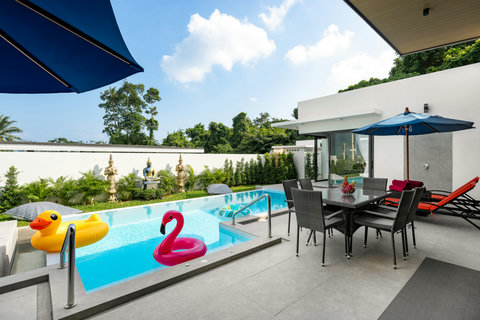 Outdoor Dining Area Pool Villa Sabai Lamai - Al Fresco Dining with Private Pool Koh Samui