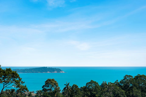 Turquoise infinity pool with island views at Villa Gala, luxury Koh Samui holiday home