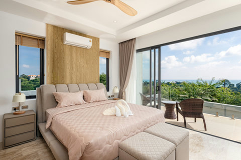 Twin bedroom with comfortable bedding at Villa Gala, Chaweng Noi Koh Samui