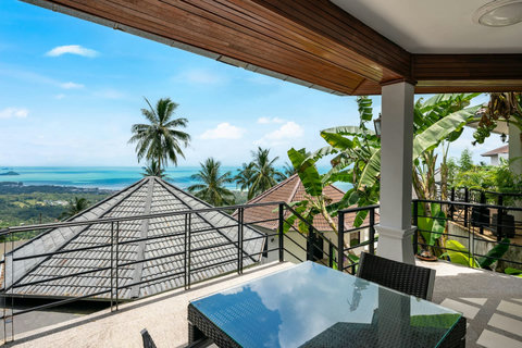 Covered Thai-style pavilion with panoramic Gulf of Thailand views at Sunview Paradise Village Koh Samui