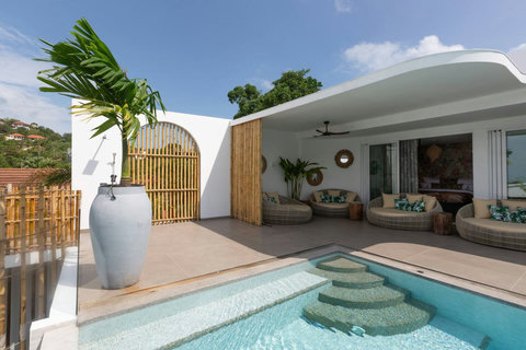 Private jacuzzi and outdoor sala with atmospheric night lighting at C Villa, Koh Samui Thailand rental