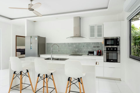 Modern fully equipped kitchen with island Villa Jasmine Koh Samui luxury vacation rental Thailand