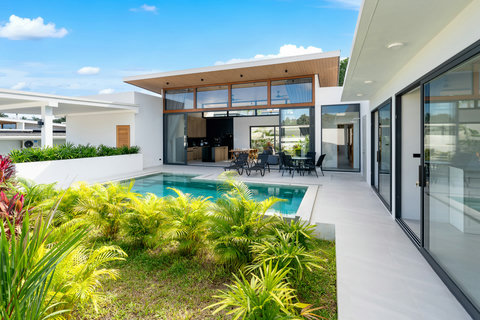 Tropical Garden & Pool - Lush Green Landscaping with Private Swimming Pool