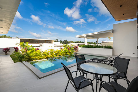 Outdoor Dining Terrace - Poolside Table & Chairs with Covered Area