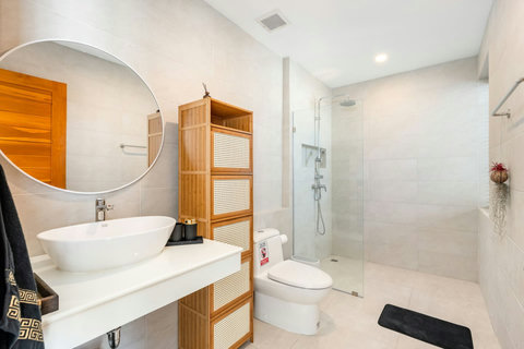 Soak in this deep tub after a day of exploration — pure relaxation in a spa-like setting