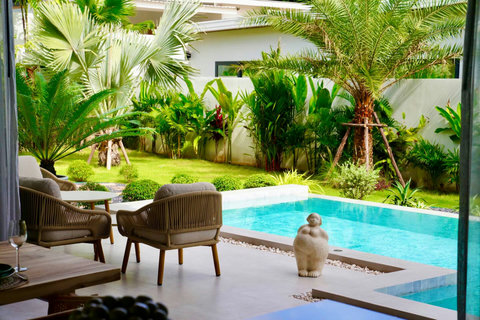 Private pool with tropical garden in Bophut Koh Samui luxury vacation villa
