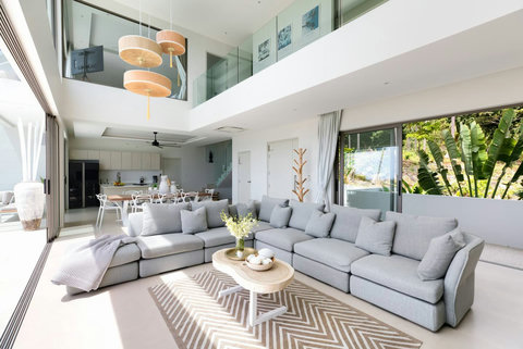 Spacious Living Room with Sea View Sofas - Villa Love Koh Samui Holiday Rental
