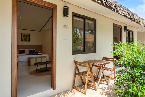 Beachfront Villa Exterior with Tropical Landscaping - Bankun Koh Samui Rental