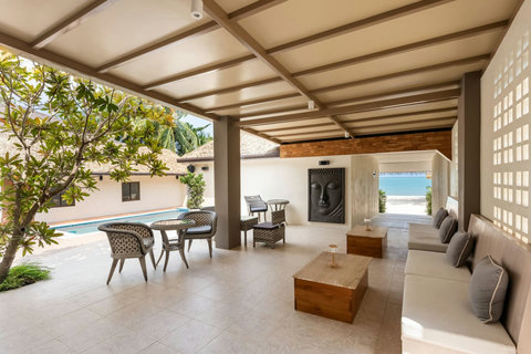 Poolside Villa with Oceanfront Balcony - Bankun Boutique Koh Samui Rental