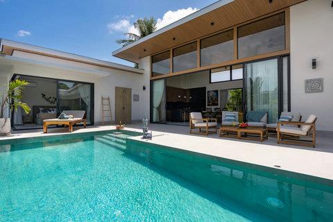 Villa Solunara exterior with large private pool and covered terrace in Koh Samui, Thailand