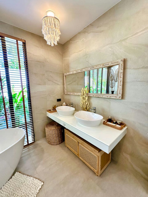 Twin vessel sinks and elegant mirrors at Villa Amala bathroom – 3BR pool villa Koh Samui.