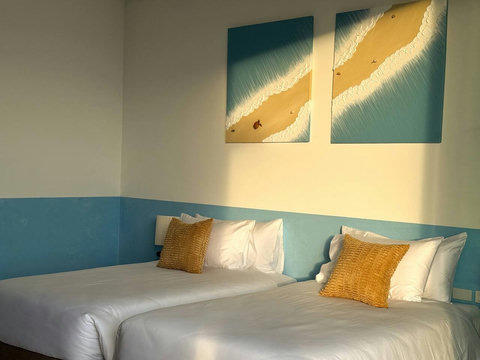 Calm minimalist interior details creating a warm and relaxing atmosphere.