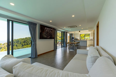Panoramic Living 2