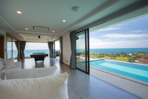 Panoramic Living 1