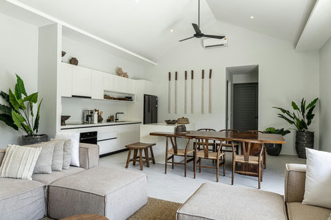 Open plan kitchen, dining and lounge