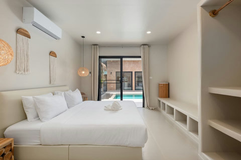 Keep your clothes fresh with the in-villa washing machine and dryer.