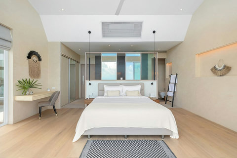 Bedroom 1 with walk-through en-suite
