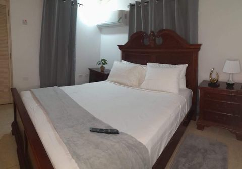 Queen Bed 1