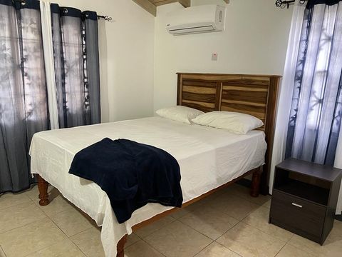 Queen bed 2